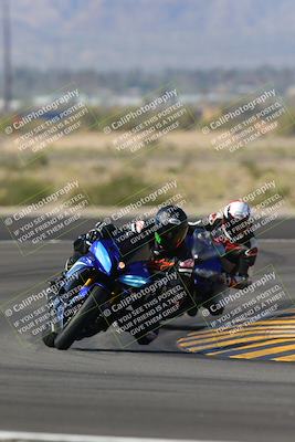 media/Nov-06-2022-SoCal Trackdays (Sun) [[208d2ccc26]]/Turn 11 (10am)/